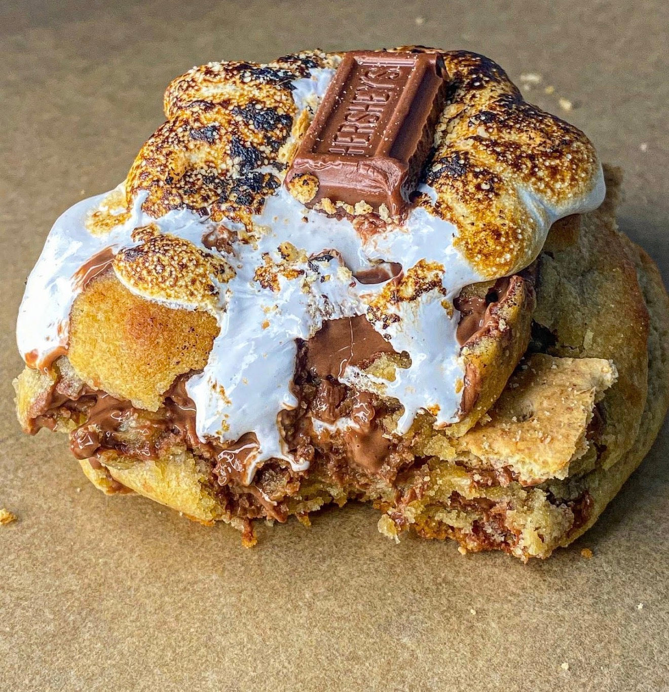 S’mores chocolate chip cookies